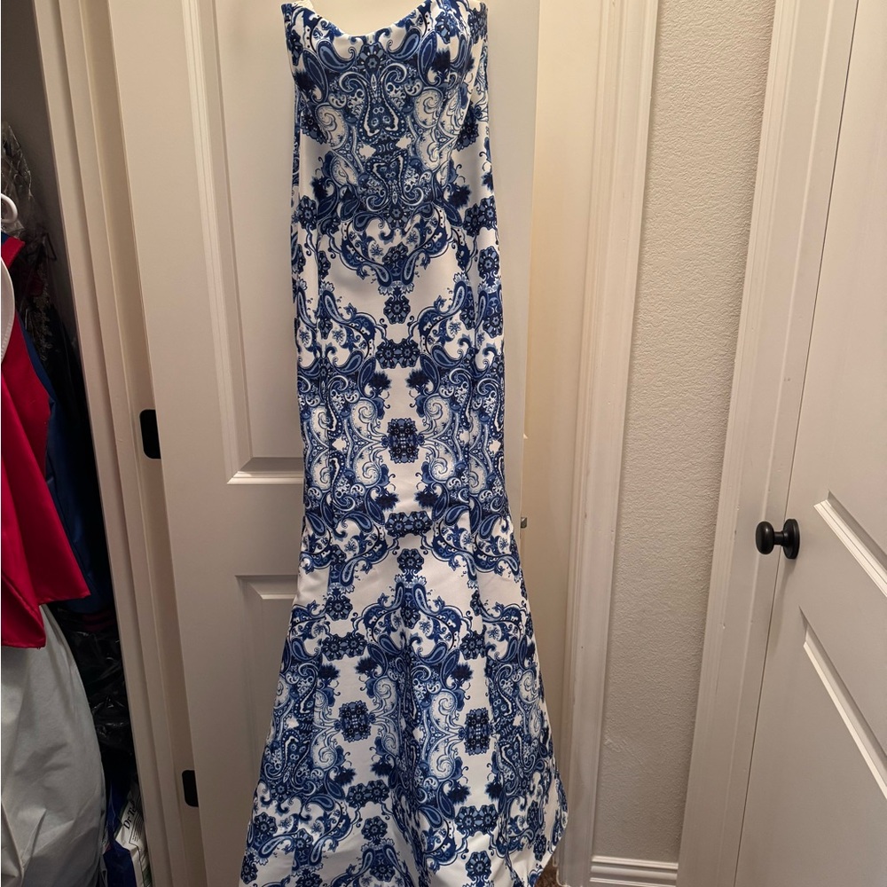 Floor length trumpet formal dress